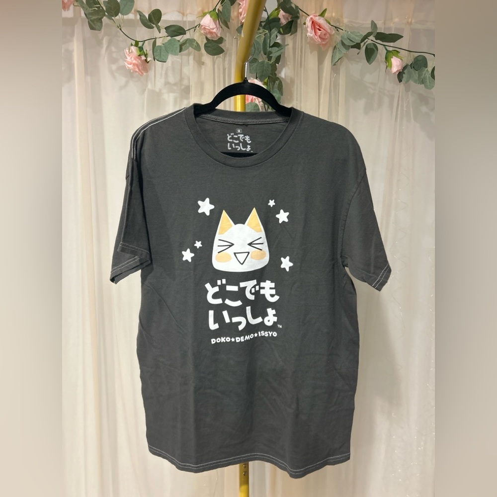 Doko Demo Issyo Cat Graphic Tee Medium Japanese Anime